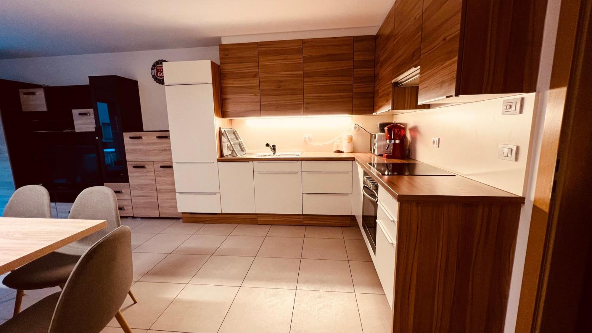 ברסאנונה Appartement Alois מראה חיצוני תמונה